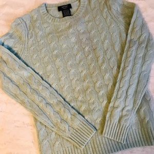 100% Cashmere sweater